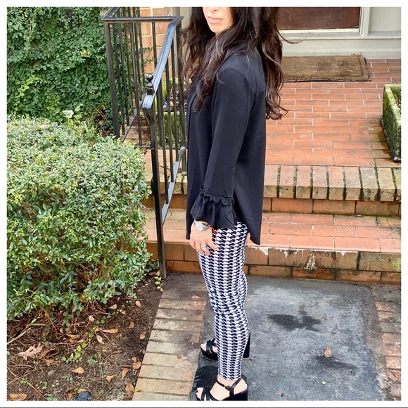 Best Selling Soft Brushed Houndstooth leggings - Picture 6 of 8